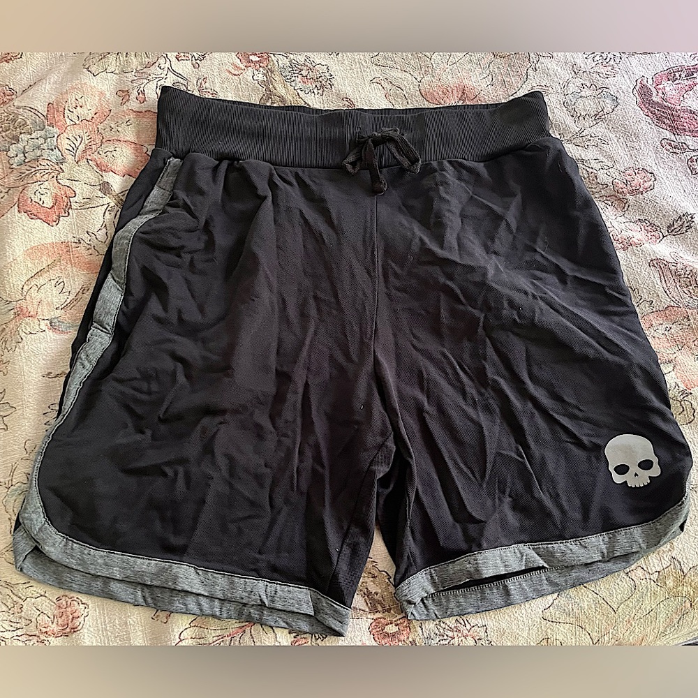 Men’s Hydrogen Black Tennis Shorts Large